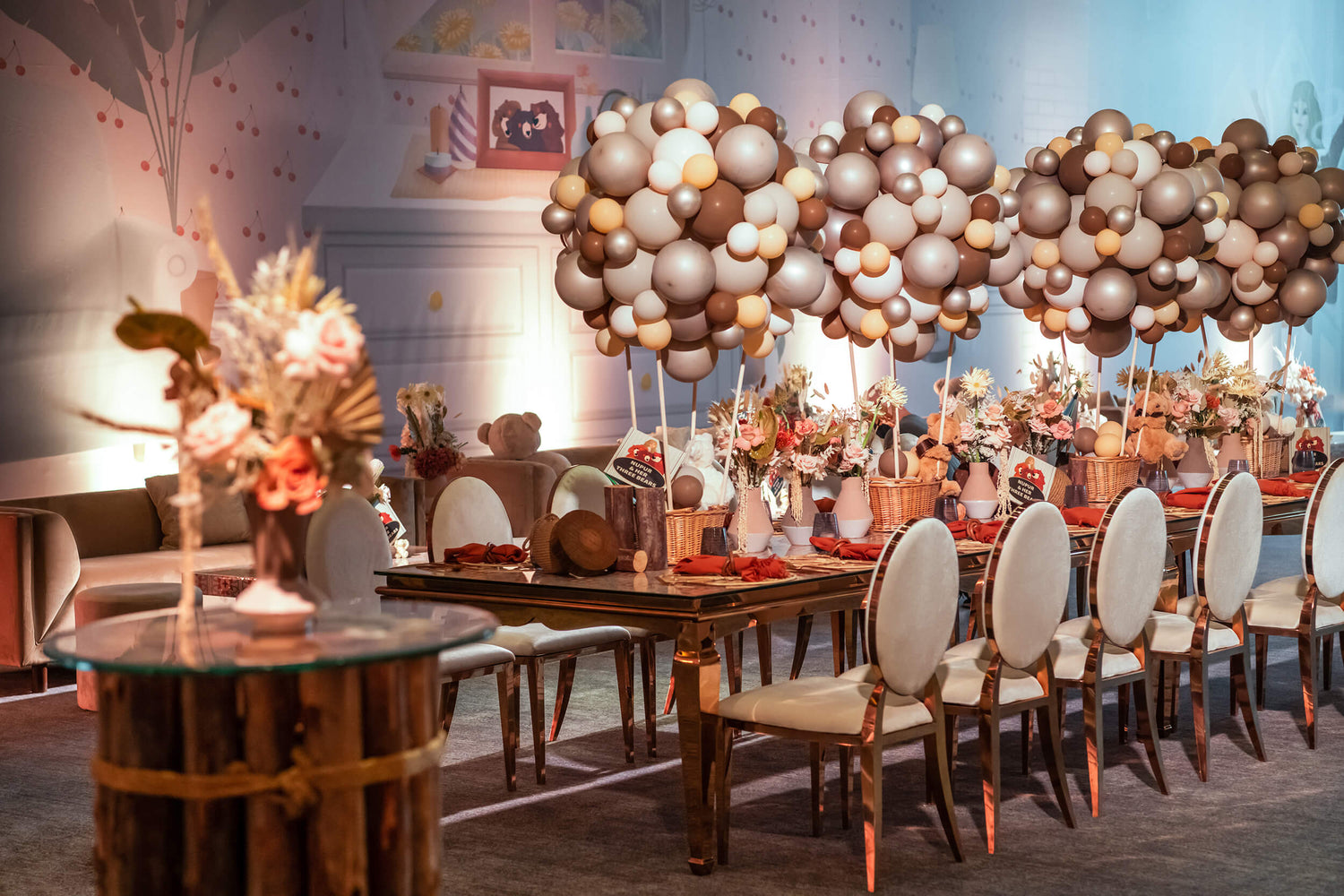 When it comes to planning social events, we have extensive experience in organizing a wide range of celebrations that mark important milestones in life.
