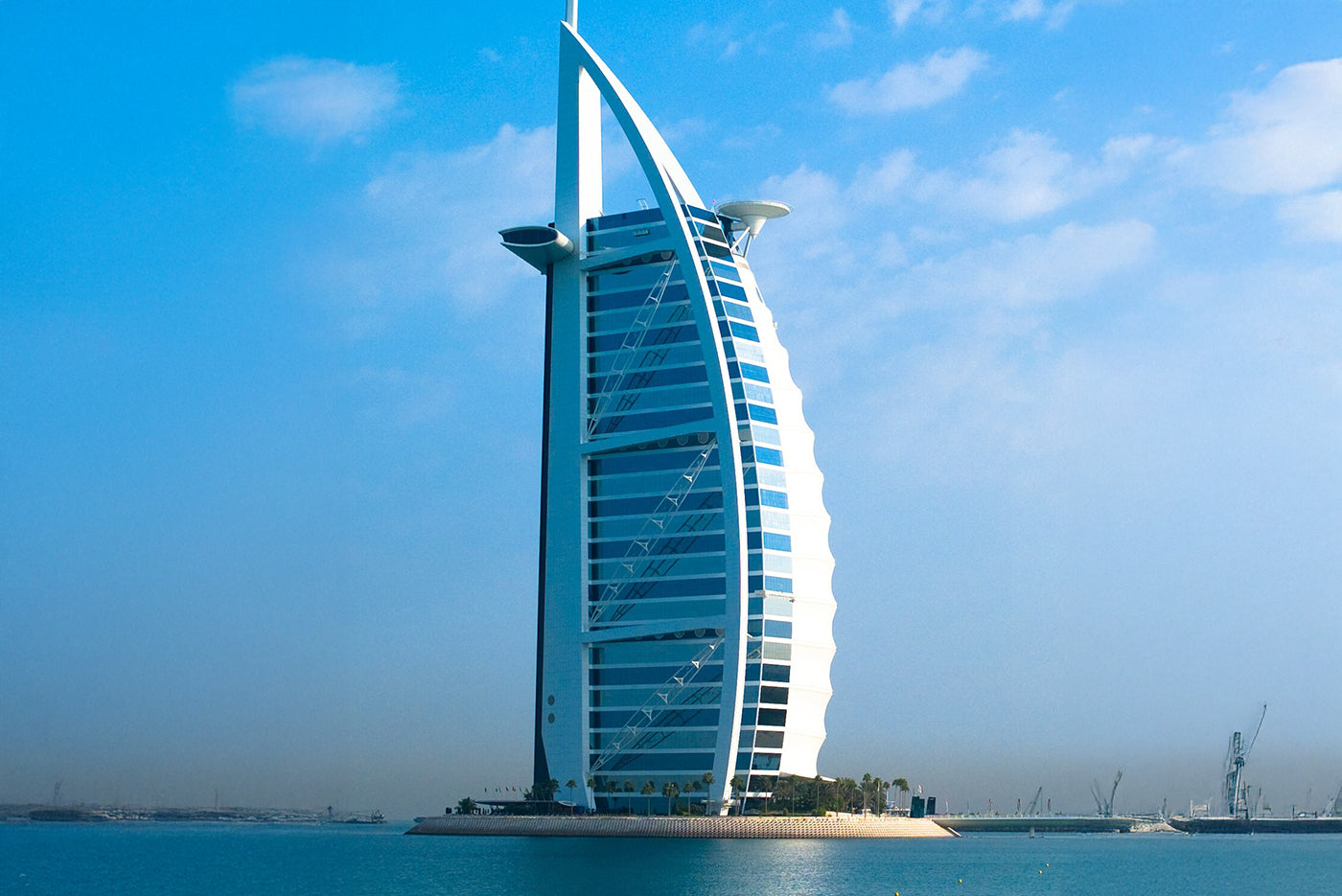 Fete Events- Burj Al Arab: The Pinnacle of Luxury